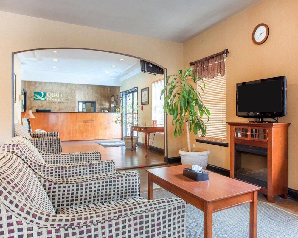 Quality Inn&Suites Lexington Extérieur photo