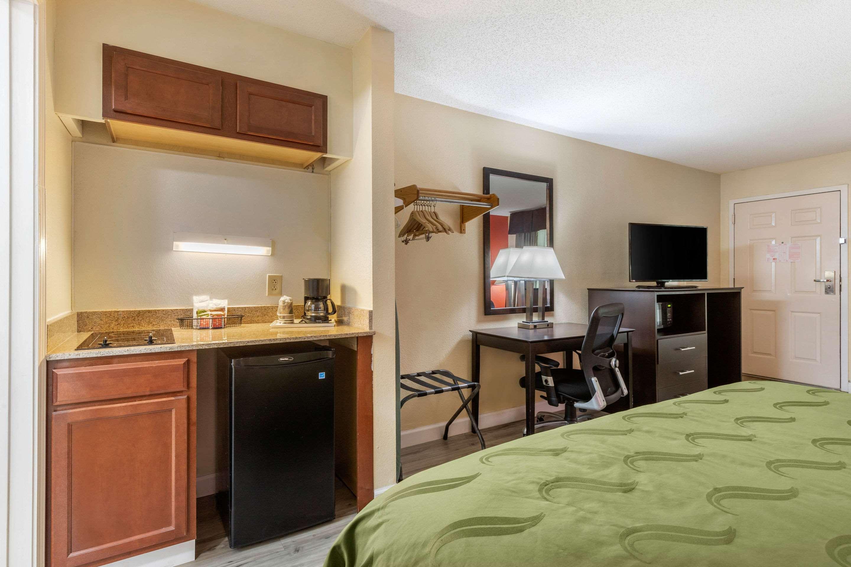 Quality Inn&Suites Lexington Extérieur photo