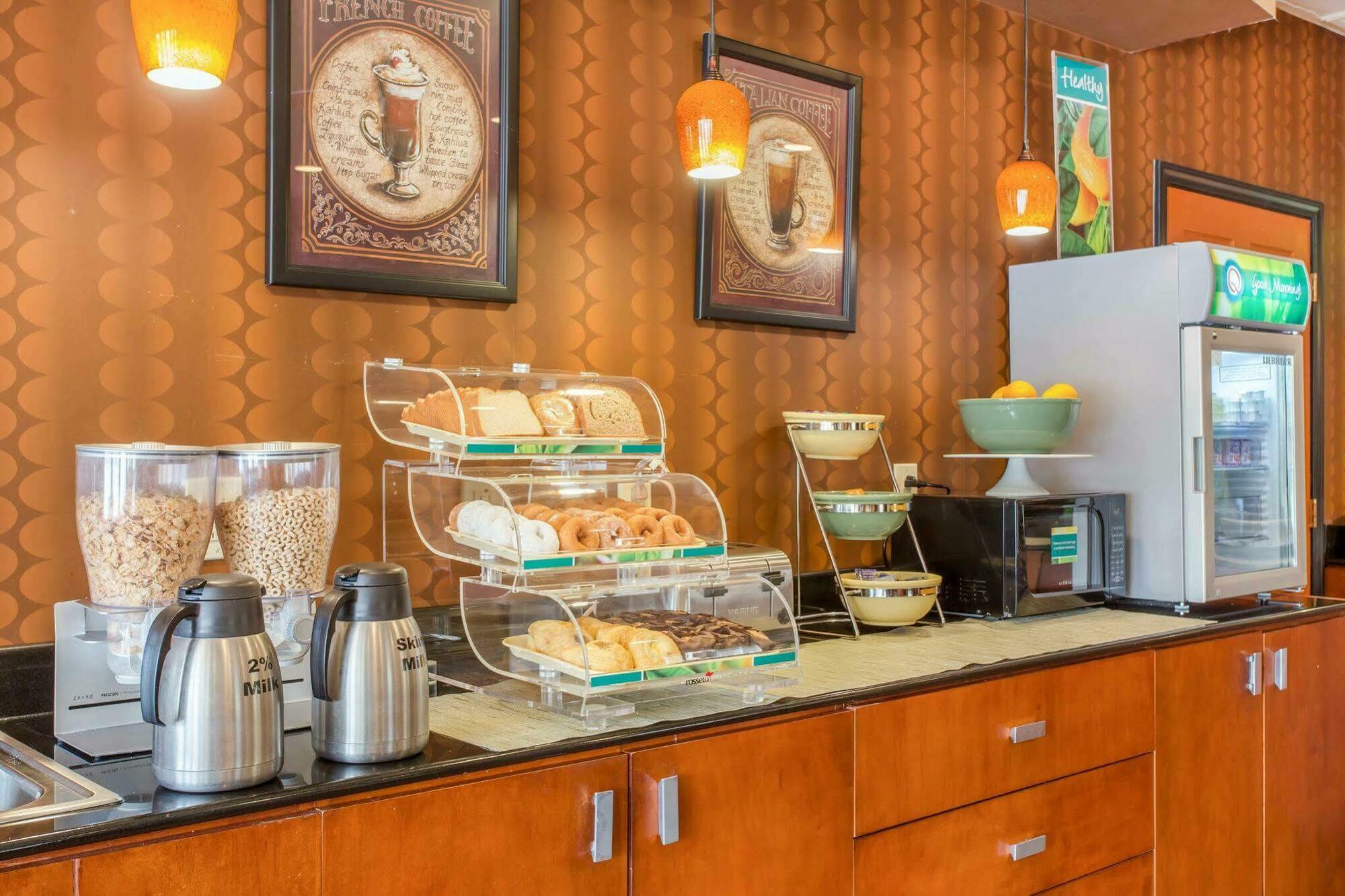 Quality Inn&Suites Lexington Extérieur photo